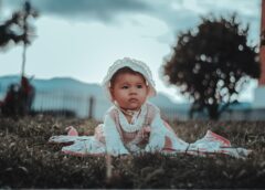 Eleganckie dodatki na ceremonię chrztu dla najmłodszych