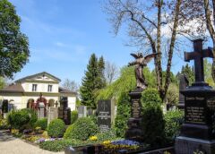 Wsparcie w trudnych chwilach – profesjonalna organizacja ceremonii pożegnalnych